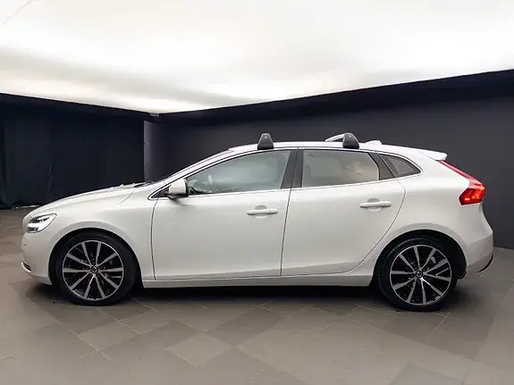 Volvo V40 2018 photo 5