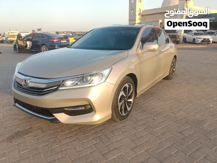 Honda Accord 2017 photo 2