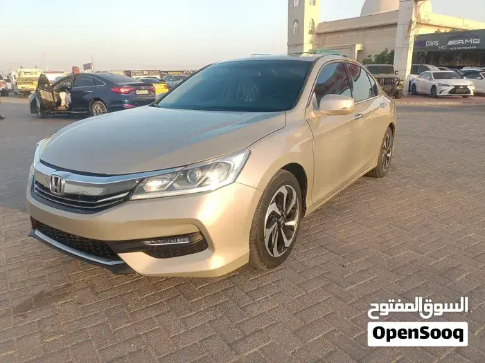 Honda Accord 2017 photo 3