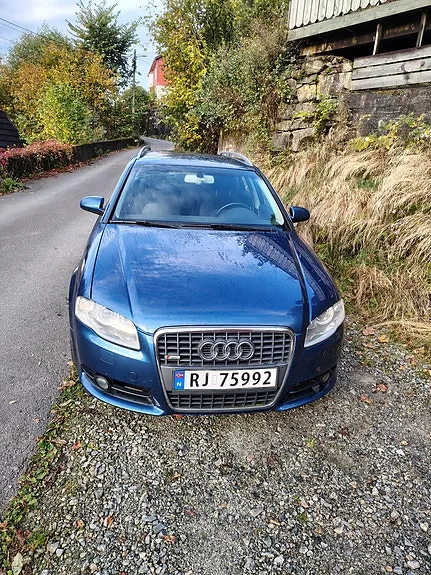 Audi A4 2008 photo 2
