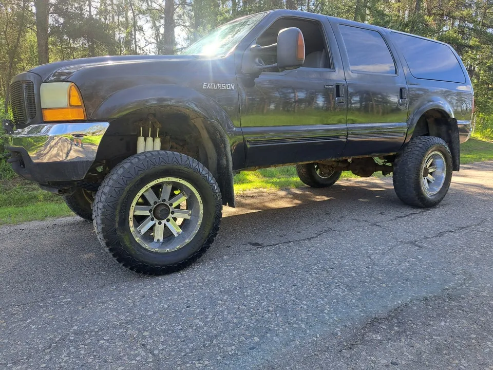 Ford Excursion