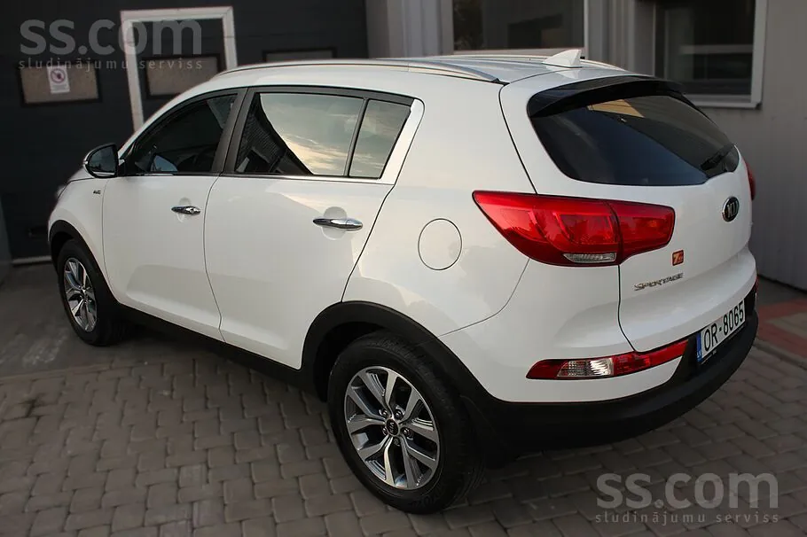 Kia Sportage 2016 photo 2
