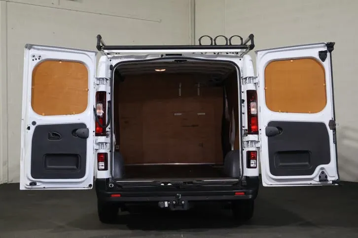 Renault Trafic 2023 photo 3