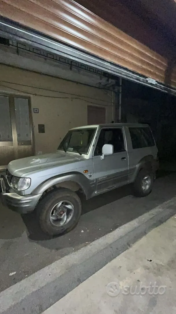 Hyundai Galloper 1998 photo 2