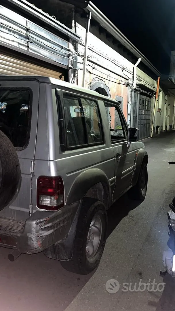 Hyundai Galloper 1998 photo 4