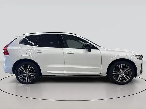 Volvo Xc60 2023 photo 3