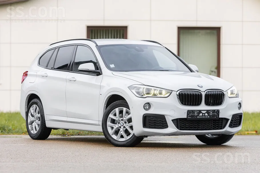 BMW X1