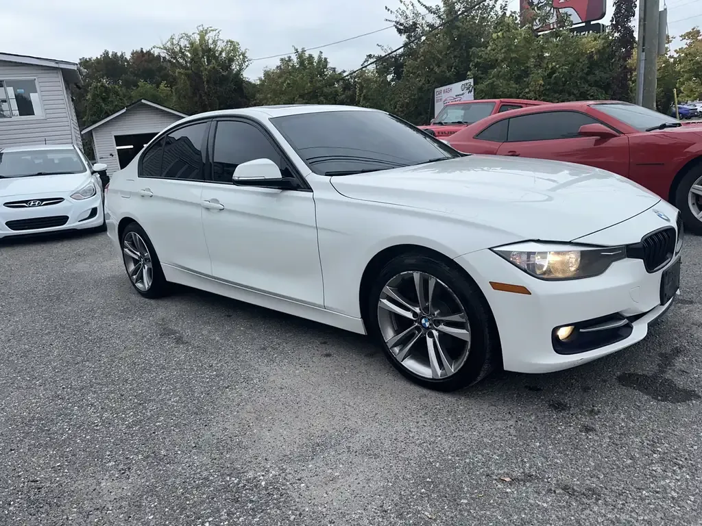 BMW 3 Series 2014 photo 3