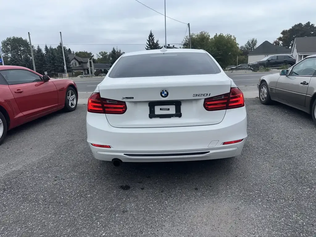 BMW 3 Series 2014 photo 5