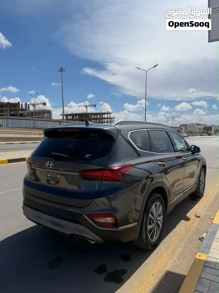 Hyundai Santa Fe 2020 photo 4