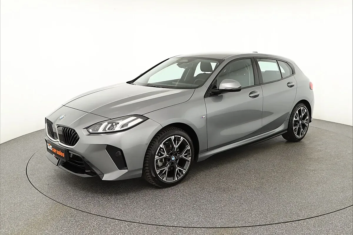 BMW 1 Series 2025 photo 3