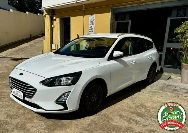 Ford Focus 2019 photo 3