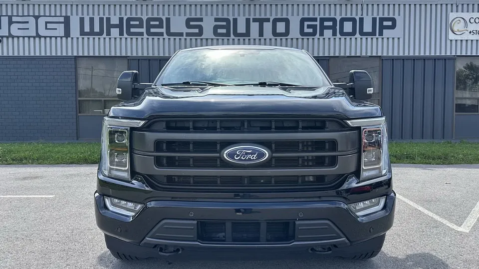 Ford F-150 Lariat 2023 photo 2