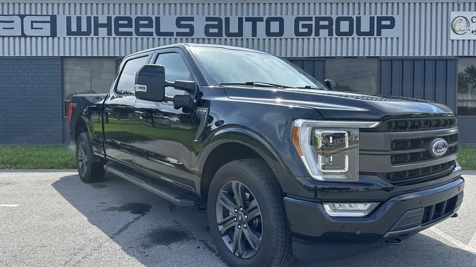 Ford F-150 Lariat 2023 photo 3