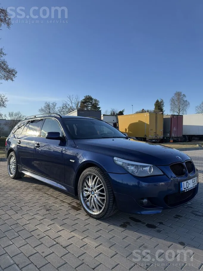 BMW 530 2007 photo 2
