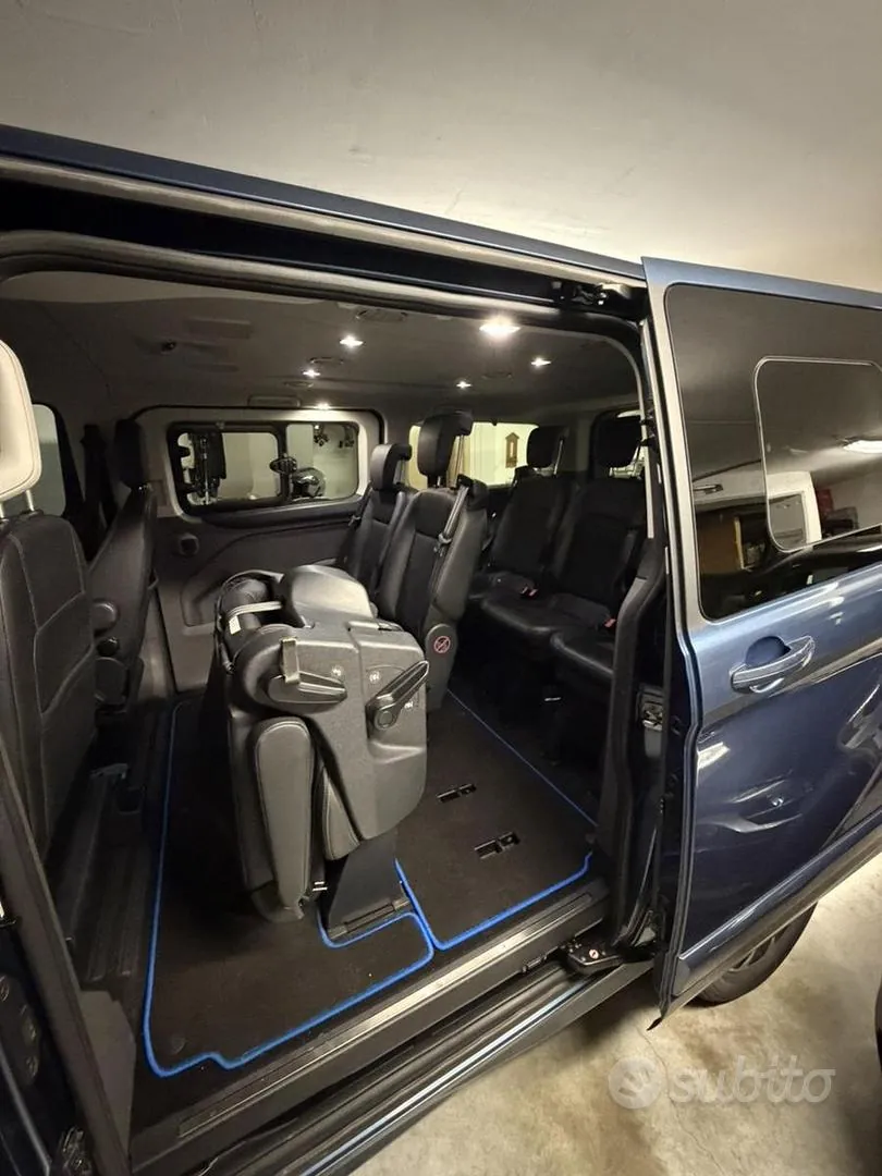 Ford Tourneo Custom 2019 photo 5