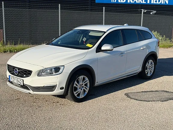 Volvo V60 Cross Country