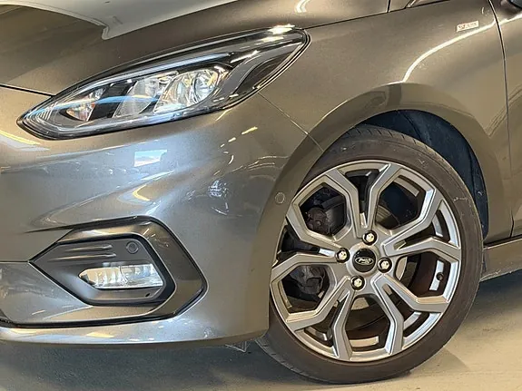 Ford Fiesta 2021 photo 2