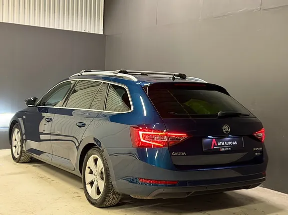 Skoda Superb 2017 photo 5