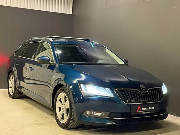 Skoda Superb 2017 photo 2
