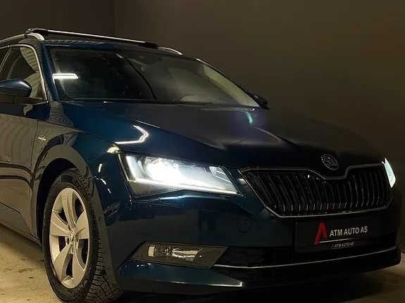 Skoda Superb 2017 photo 3