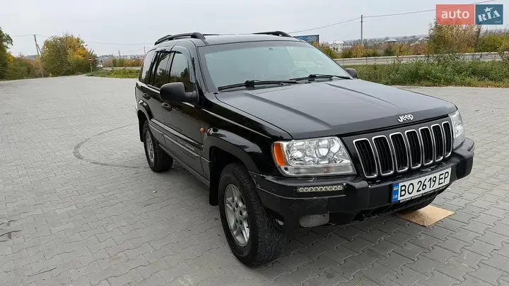 Jeep Grand Cherokee 2002 photo 2