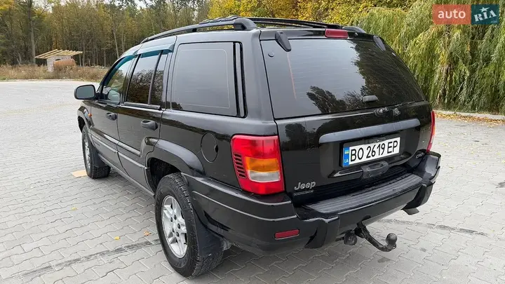 Jeep Grand Cherokee 2002 photo 4