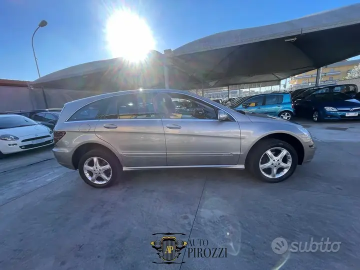 Mercedes-Benz R320 2008 photo 3