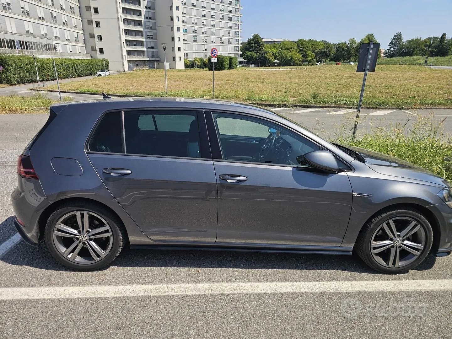 Volkswagen Golf 2018 photo 3