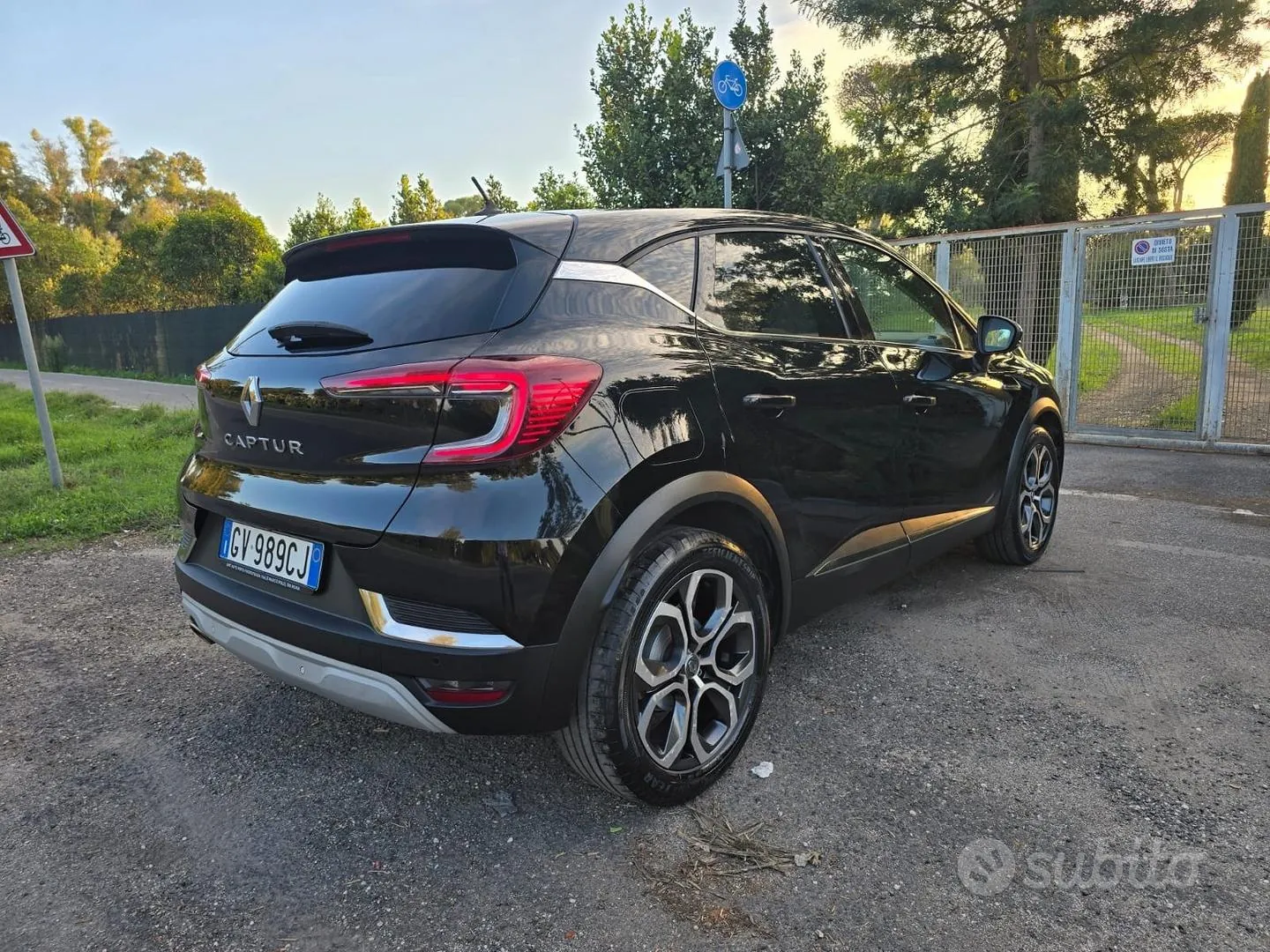 Renault Captur 2024 photo 4