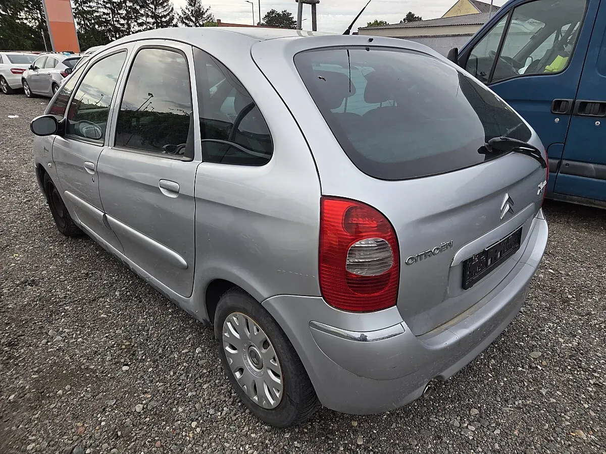 Citroen Xsara Picasso 2004 photo 3
