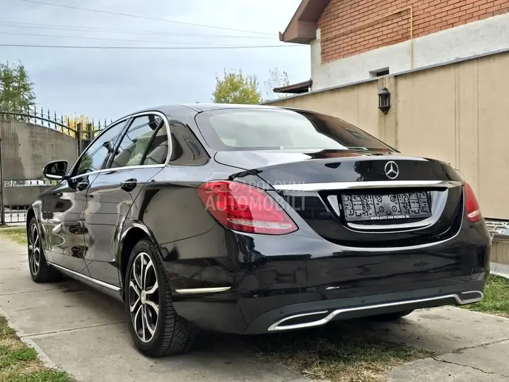 Mercedes-Benz C180 2014 photo 2