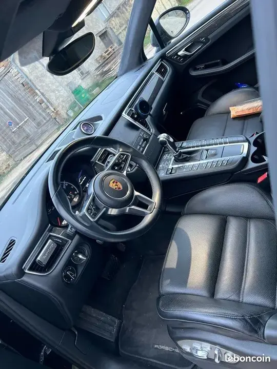 Porsche Macan 2016 photo 3