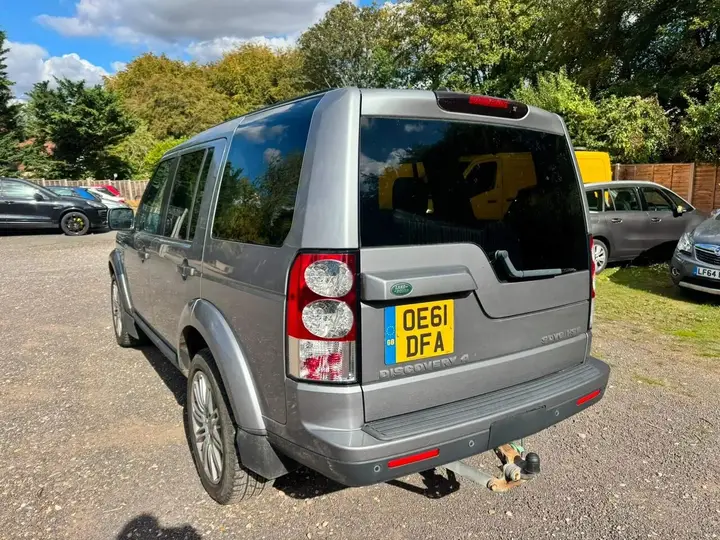 Land Rover Discovery 4 2012 photo 4