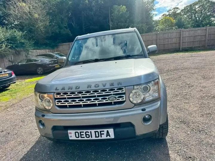Land Rover Discovery 4 2012 photo 2