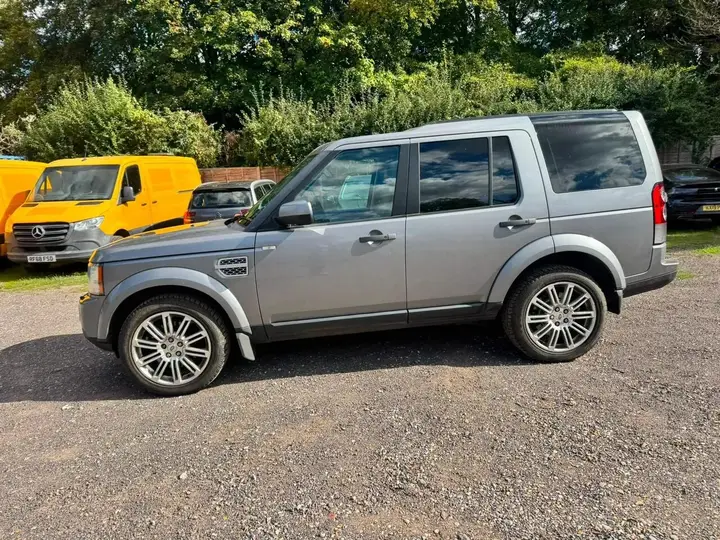 Land Rover Discovery 4 2012 photo 5