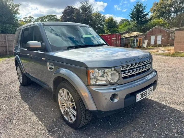 Land Rover Discovery 4