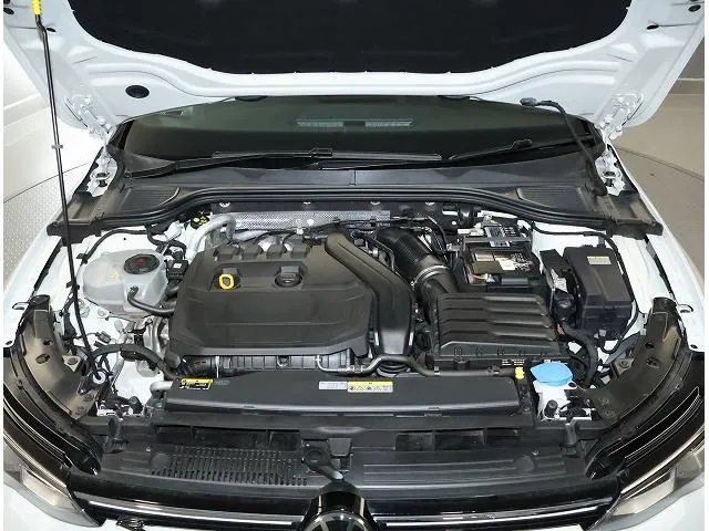 Volkswagen Golf photo 5