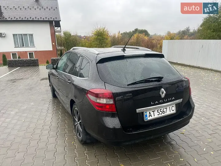 Renault Laguna 2014 photo 5