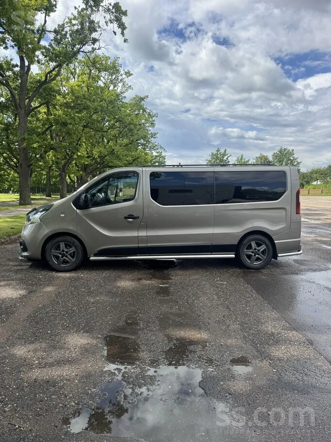 Renault Trafic 2018 photo 2