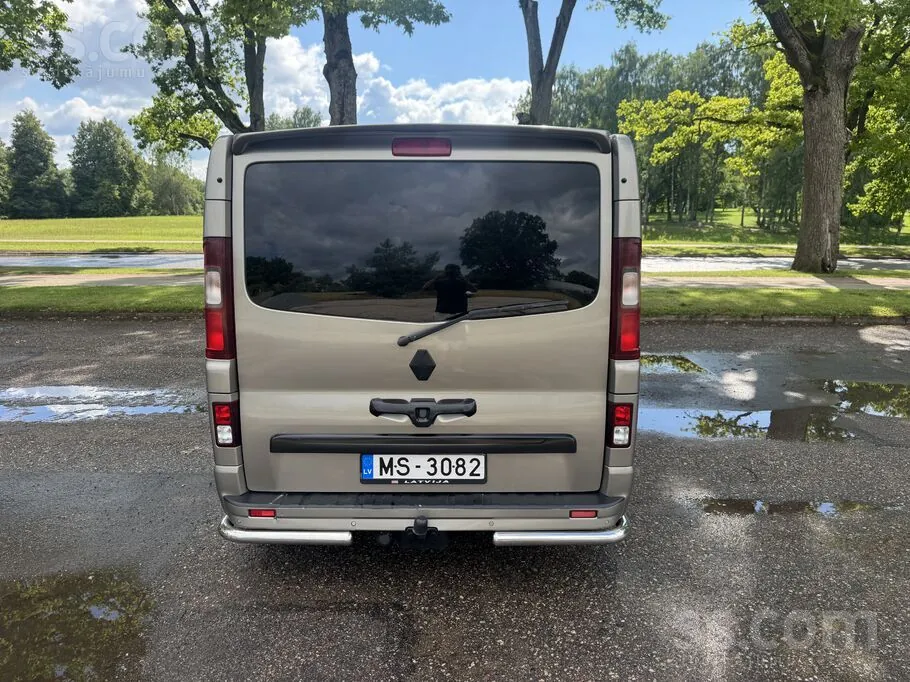 Renault Trafic 2018 photo 3