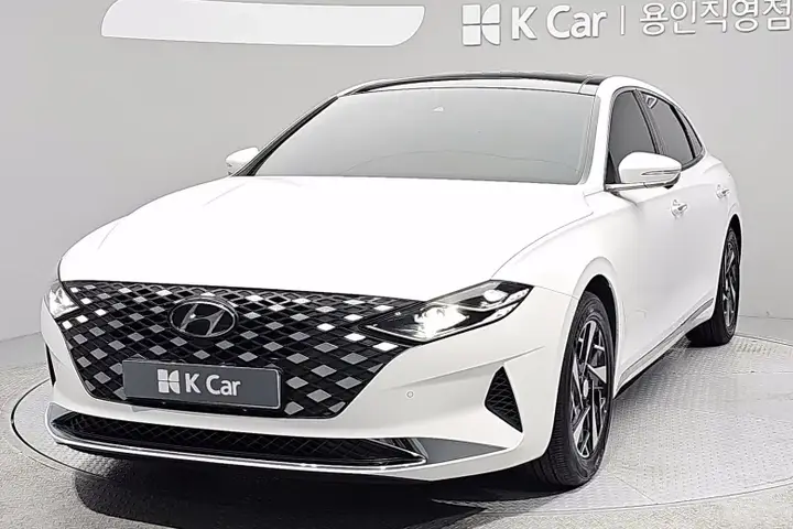 Hyundai Grandeur Hybrid