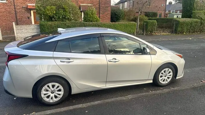Toyota Prius 2020 photo 4