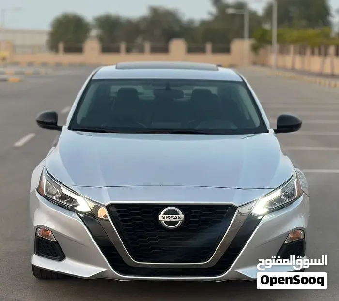 Nissan Altima 2019 photo 4