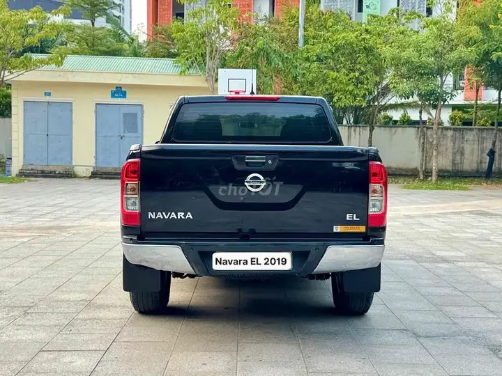 Nissan Navara 2019 photo 2