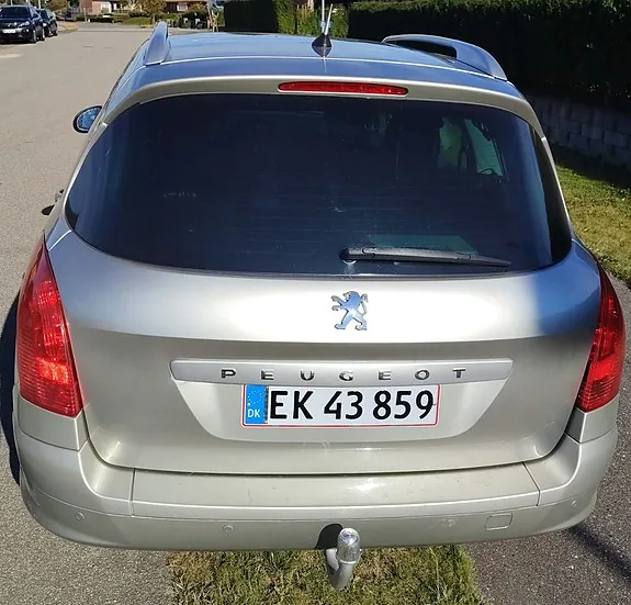 Peugeot 308 2008 photo 2