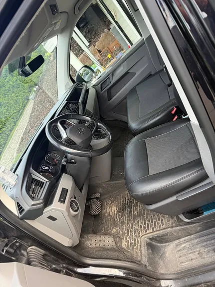 Volkswagen Transporter 2022 photo 3