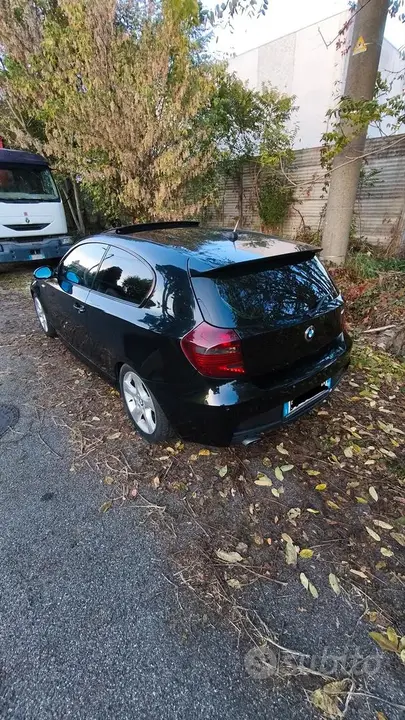 BMW 1 Series 2007 photo 2