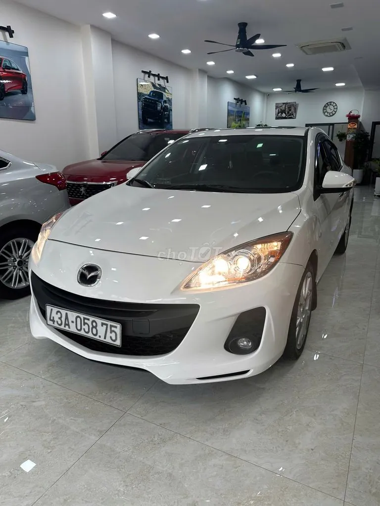 Mazda 3 2012 photo 2