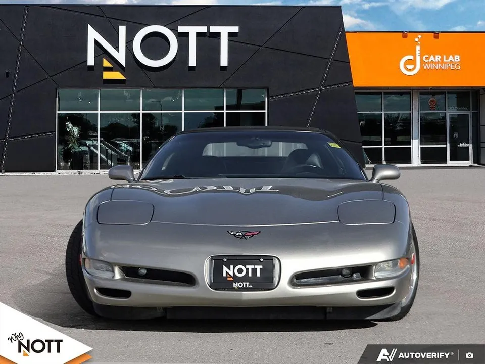 Chevrolet Corvette 2001 photo 2